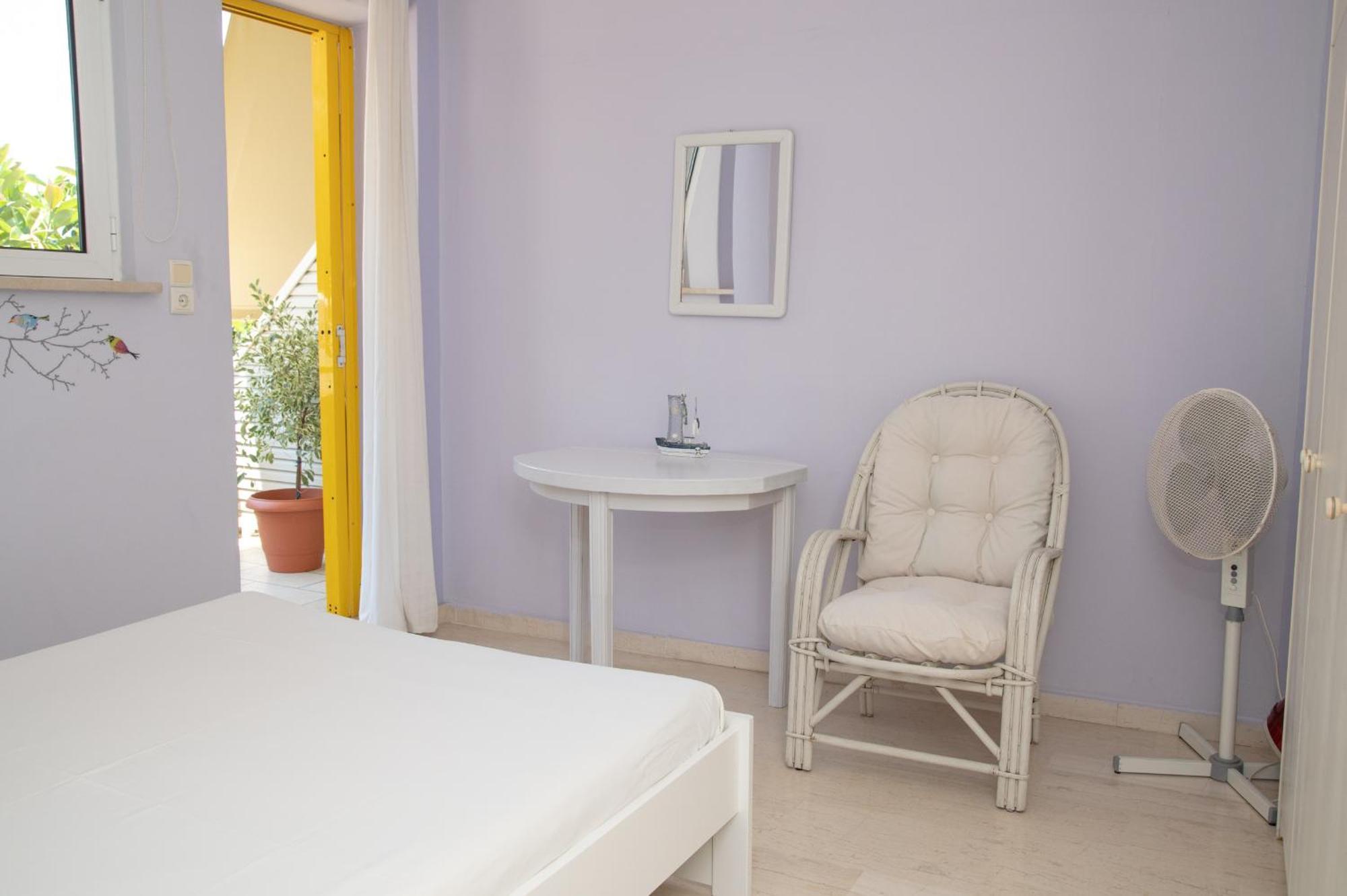 Eftihia Apartments By The Sea Rethymno  ภายนอก รูปภาพ