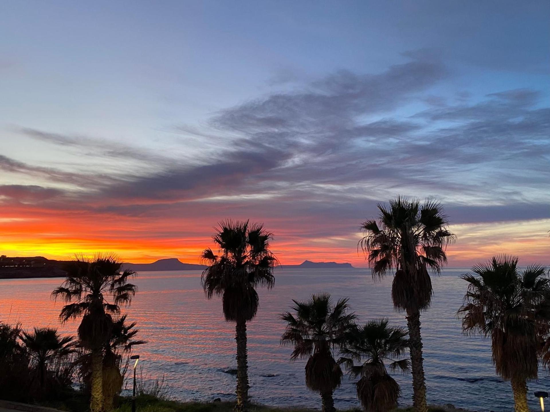Eftihia Apartments By The Sea Rethymno  ภายนอก รูปภาพ