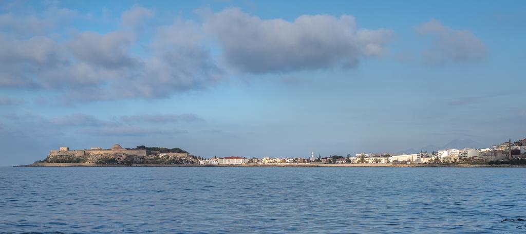 Eftihia Apartments By The Sea Rethymno  ภายนอก รูปภาพ