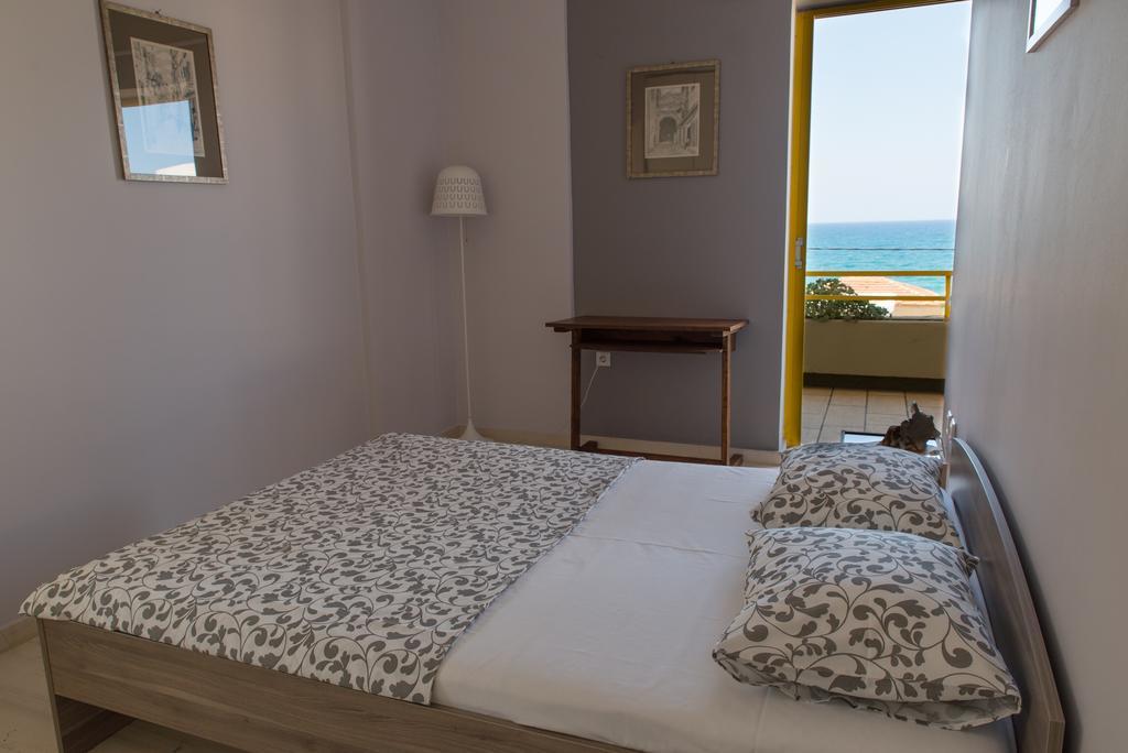 Eftihia Apartments By The Sea Rethymno  ภายนอก รูปภาพ